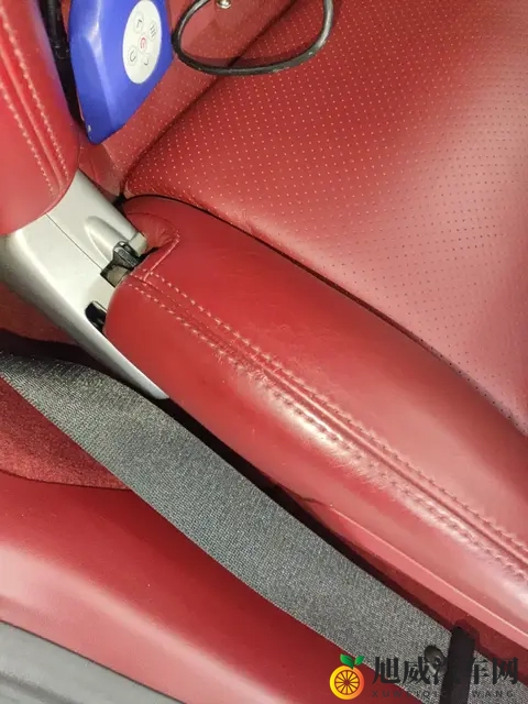 368万，圆梦保时捷！20款718Cayman，释放你的驾驶激情-3