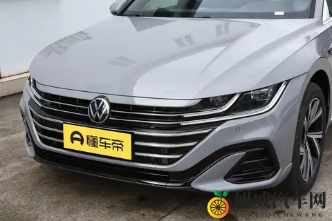 男生女生插插：校园青春，你我互动瞬间-1