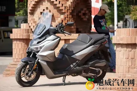 比第二名多卖一倍!这款国产踏板凭什么让摩友用钱包投票?-1