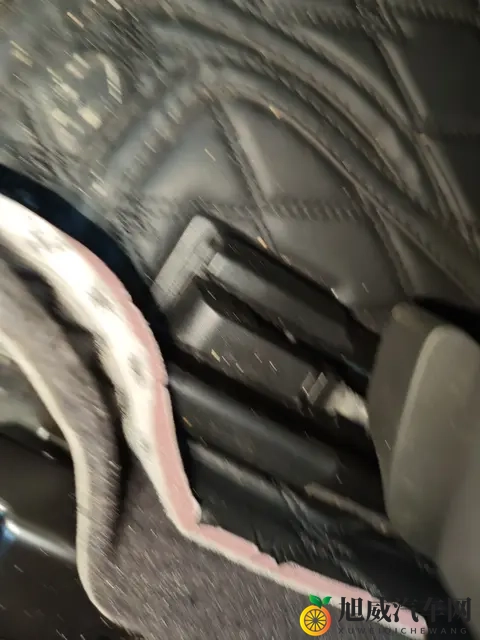 打扑克做运动：智力博弈，愉悦身心运动之旅-2