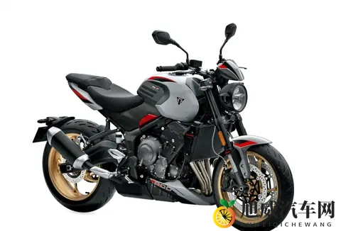 凯旋Trident 800“三叉戟”震撼登场！中量级街车市场迎来新霸主-3