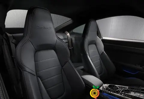 保时捷911 Turbo S:老家伙们眼里永不熄灭的火苗-3