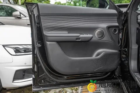 20万级豪华大五座SUV新选择！星纪元ET隐藏干货大起底！-3