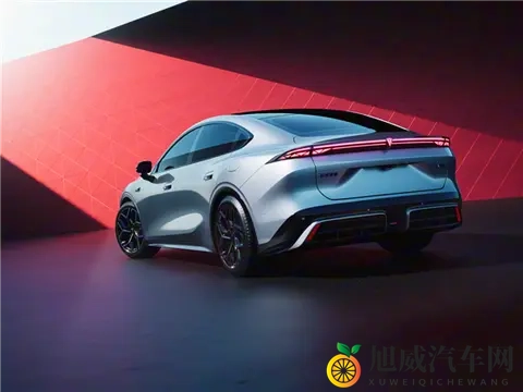 燃油车真要成过去式？中国10月数据给出颠覆性答案-1