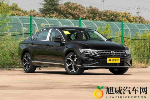 新车  方向盘回归物理按键_增华为HiCar 2026款大众迈腾B9实车亮相-3