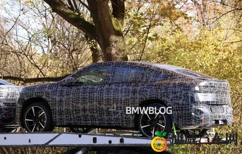 宝马第二款纯电轿跑 SUV：iX4 渲染图首曝，溜背造型、运动风格-2