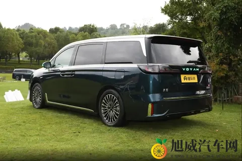 一对三胎家庭的真实选择:26款岚图梦想家PHEV-2