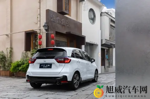 舆论在吵，用户在买！“飞度现象”的背后，到底藏着什么逻辑？-1