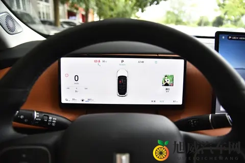 带全家人深度体验深蓝S09与魏牌蓝山，到底哪款更值得买？-2