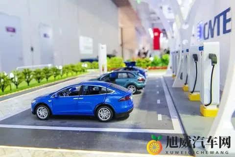 增程式电动车凉了?理想转身背后,藏着新能源汽车的终局答案-3