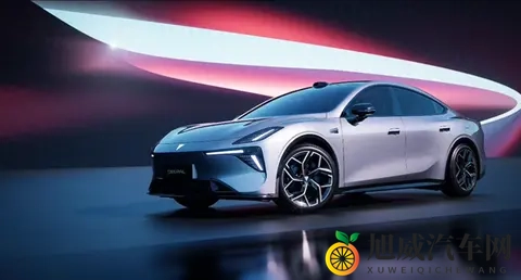 深蓝L06杀入轿跑江湖：年轻人的钱包和驾驶乐趣谁先翻牌？-1