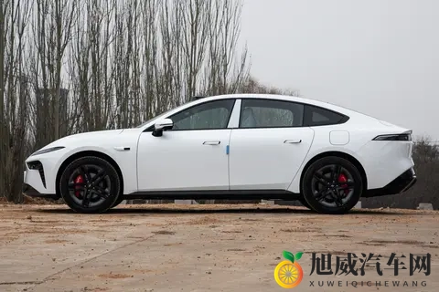 限时1399万起 东风奕派eπ007+上市 标配激光雷达和8295P芯片-3