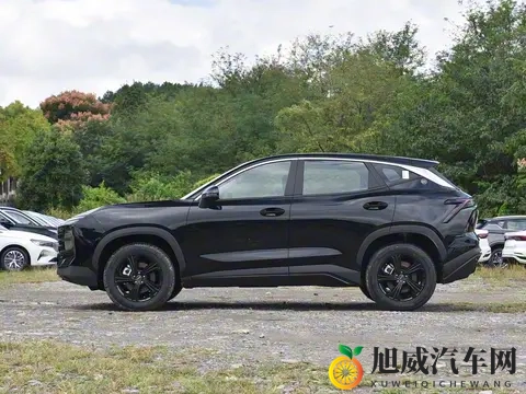 捷途全新SUV上市！不足7万起，外观动感十足，搭载15T+四轮独悬-1