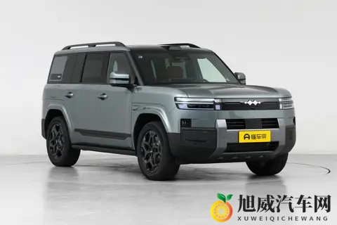 方程豹钛7 2025款190KM四驱Ultra版，科技大空间SUV，买得钛对了-2