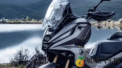 无极米兰发布两款踏板车,双缸450够硬核,大轮踏板也不错!-2