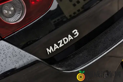 2025 款马自达 3 昂克赛拉动力表现与配置适配解读-2