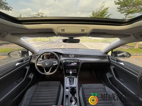 22年迈腾330TSI，38万公里，家用代步好选择？-3