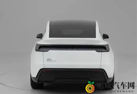 特斯拉新车型搅局 后驱版低价高续航掀起买车大讨论-2