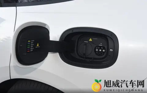 中大型车就1099万起售，还有两种动力，长安启源A06家用正合适-3