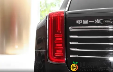 真国产豪华，这车也有钱未必能买到，气场比“劳斯”还强-2