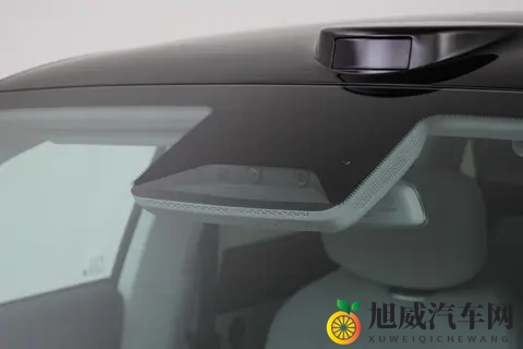 探秘2025款星纪元ET增程版 四驱至臻尊享:豪华与实用的结合-3