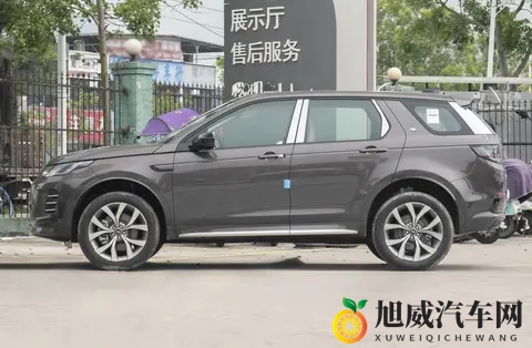 路虎发现2025款：经典越野在城市里活得滋润了-1