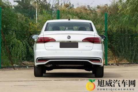 价格“原地踏步”！26款大众宝来配置缩水还要追？-1