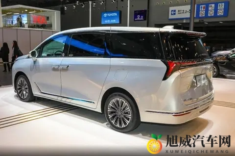 为什么陆上公务舱20T先享版才是最值得推荐的?别克GL8导购指南-2