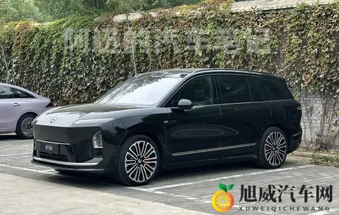 蔚来ES8的前备舱,230L大容积,用起来有多爽?-2