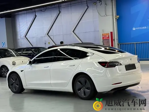 十年老司机都说值，10万拿下20款特斯拉Model3，通勤代步神器！-3