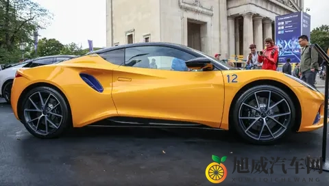 比亚迪最新敞篷跑车谍照首次曝光,网友:像路特斯Emira-2