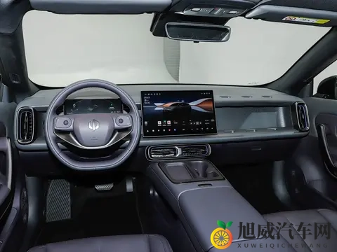 零跑Lafa5将于明日开启预售！网友：价格合适，不火都难-2