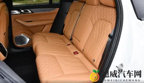 领克09探索版上市,搭载FYRA四驱+NAPPA座椅,性能与舒适兼备!-2