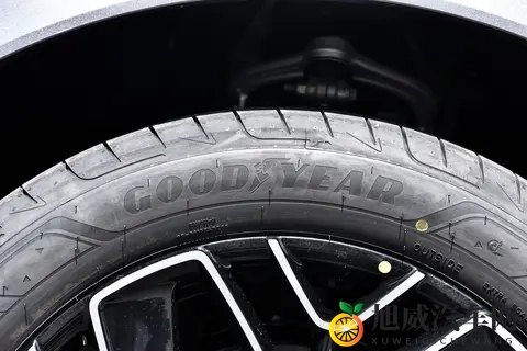 阿维塔07 2026款来了，入门即满配，20万买头等舱-3