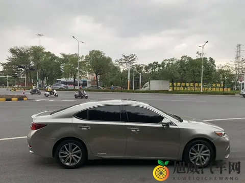 1198万，享雷克萨斯ES混动，舒适节能之选-1