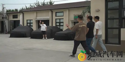 时光淬炼的忠诚：三台大众老车的重生记-2