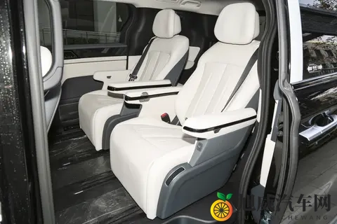 新车  售2068万元起_顶配增激光雷达，2026款比亚迪夏上市-3