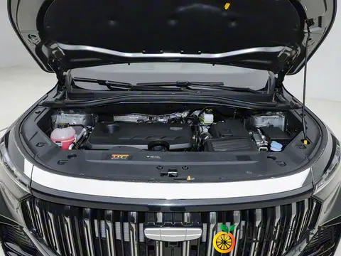 新款吉利豪越L实车到店，外观很大气，5_6_7座布局，价格或下探-2