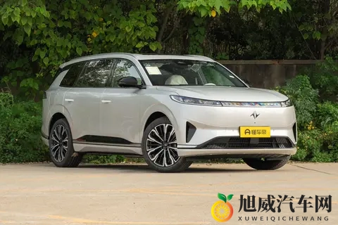 1599万起售，这款中大型车空间大，适合品质家庭-3