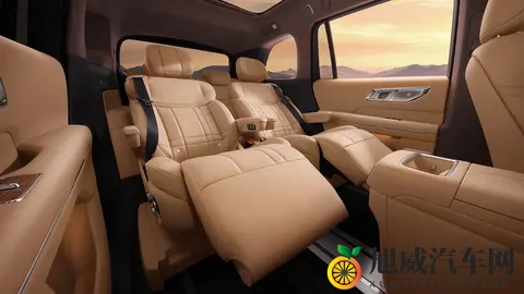 深蓝S09 才2399万！大六座SUV，续航1200公里，带冰箱，真香-2