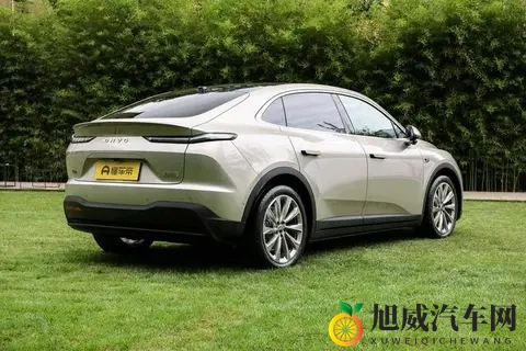 专属Z时代的运动轿跑 零跑Lafa5预售1058万元起-1