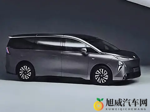 别克至境世家内饰官图发布，悬浮三联屏更有面儿，轴距超3米1-2