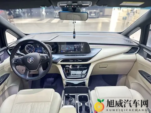 19万多拿下别克GL8陆尊，家用商务都合适！-3