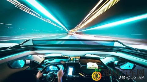 2025 最痛事故撕开遮羞布:自动驾驶出事,到底算谁的?-1