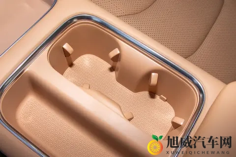 星光 730 PHEV：10 万级家用 MPV优选 ，好开又好坐的家庭出行神器-3