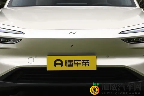 银河旗下首款MPV超级AI增程银河V900广州车展首秀-1