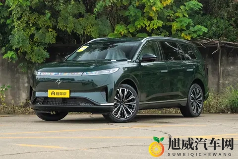 限时1599万起，增程_纯电可选，东风奕派eπ008五座版值得选吗？-3