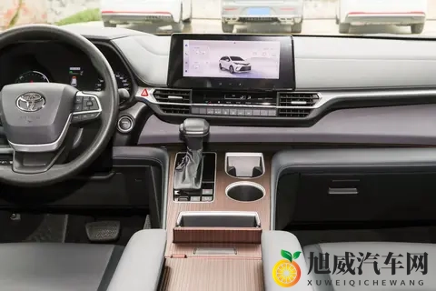 女生和男生一起差差差的软件：情侣互动趣味软件，助力情感深度交流-1