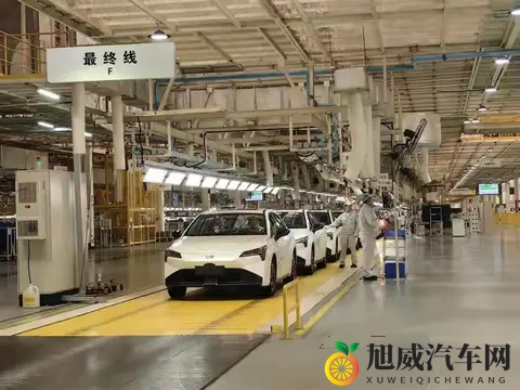 京东第一辆车，价格定了-454万元。109日起即可预约订购了。-3