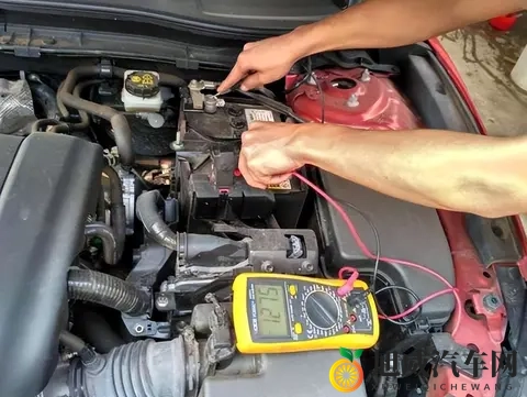 油车电瓶寿命揭秘：一般能用多久？如何延长？-2